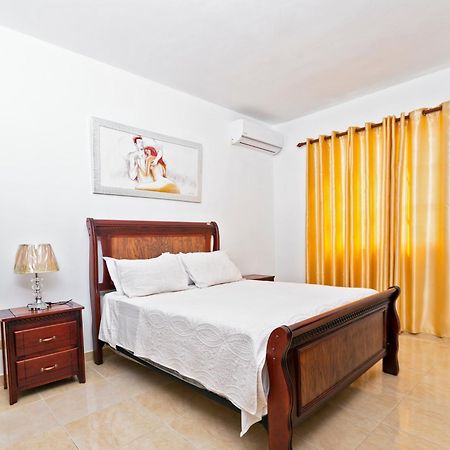 Villa Zapata - Apartamentos Turisticos San Cristobal Luaran gambar
